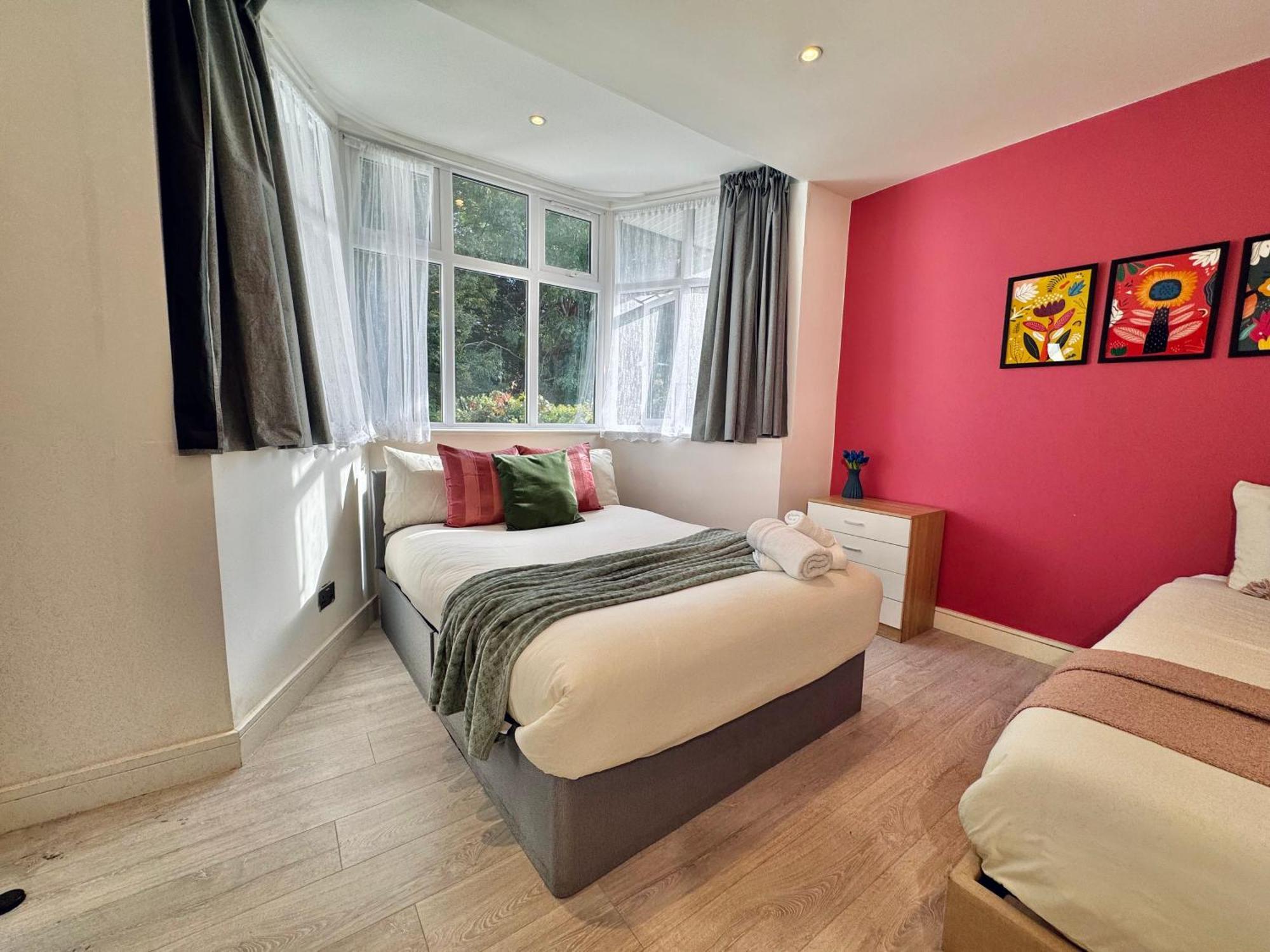 En-suites With Free Parking 30min To * Londen