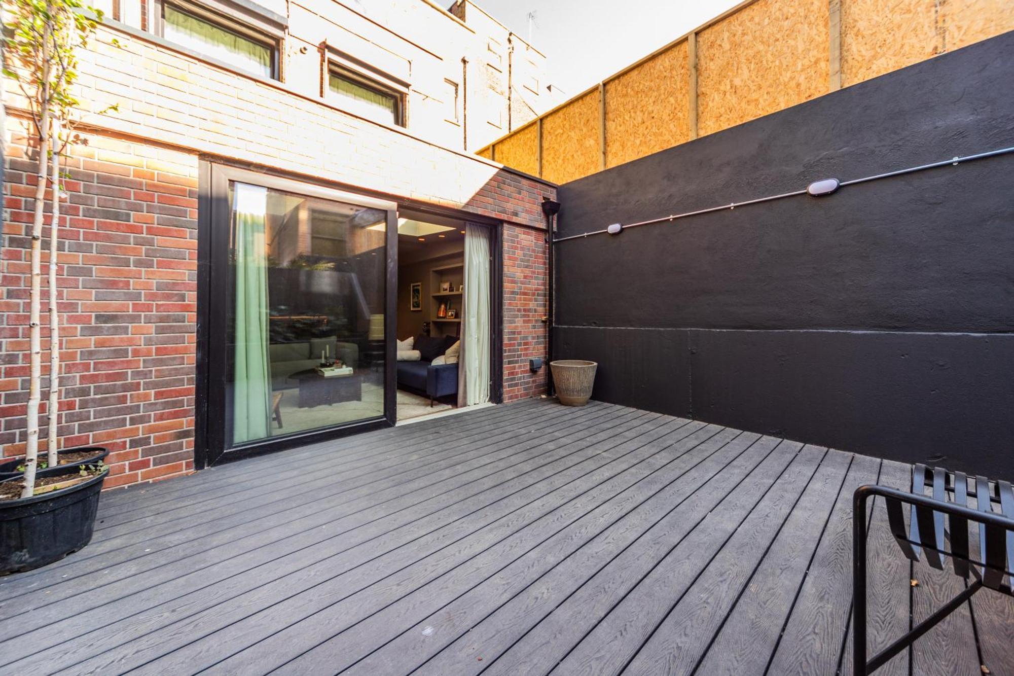Kings House Apartment