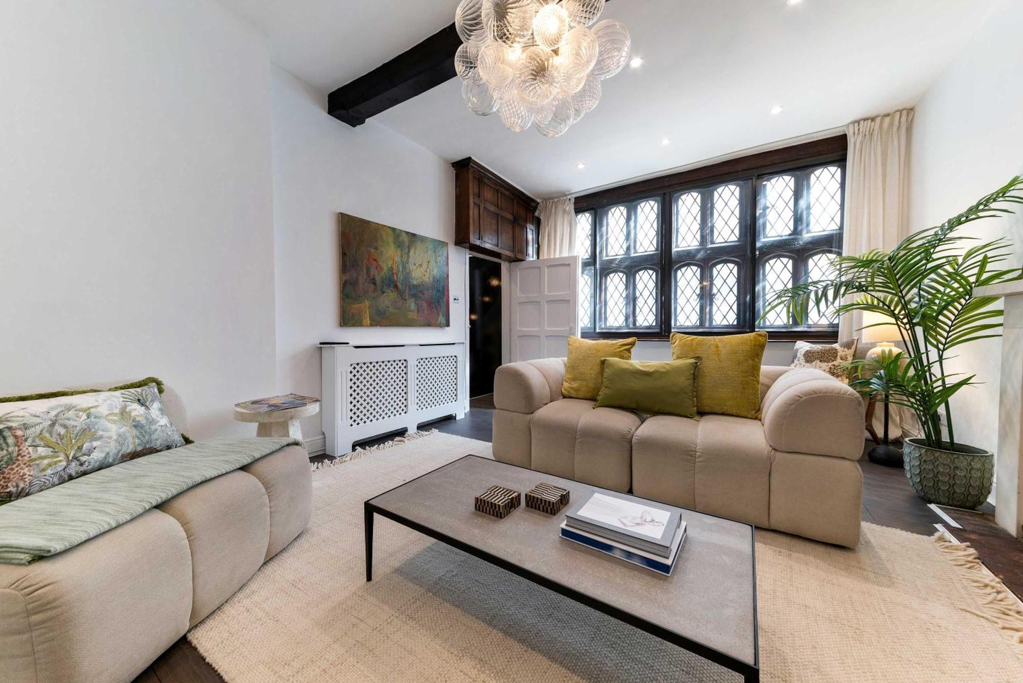 Madestays Premium Hyde Park Townhouse Сasa de vacaciones *