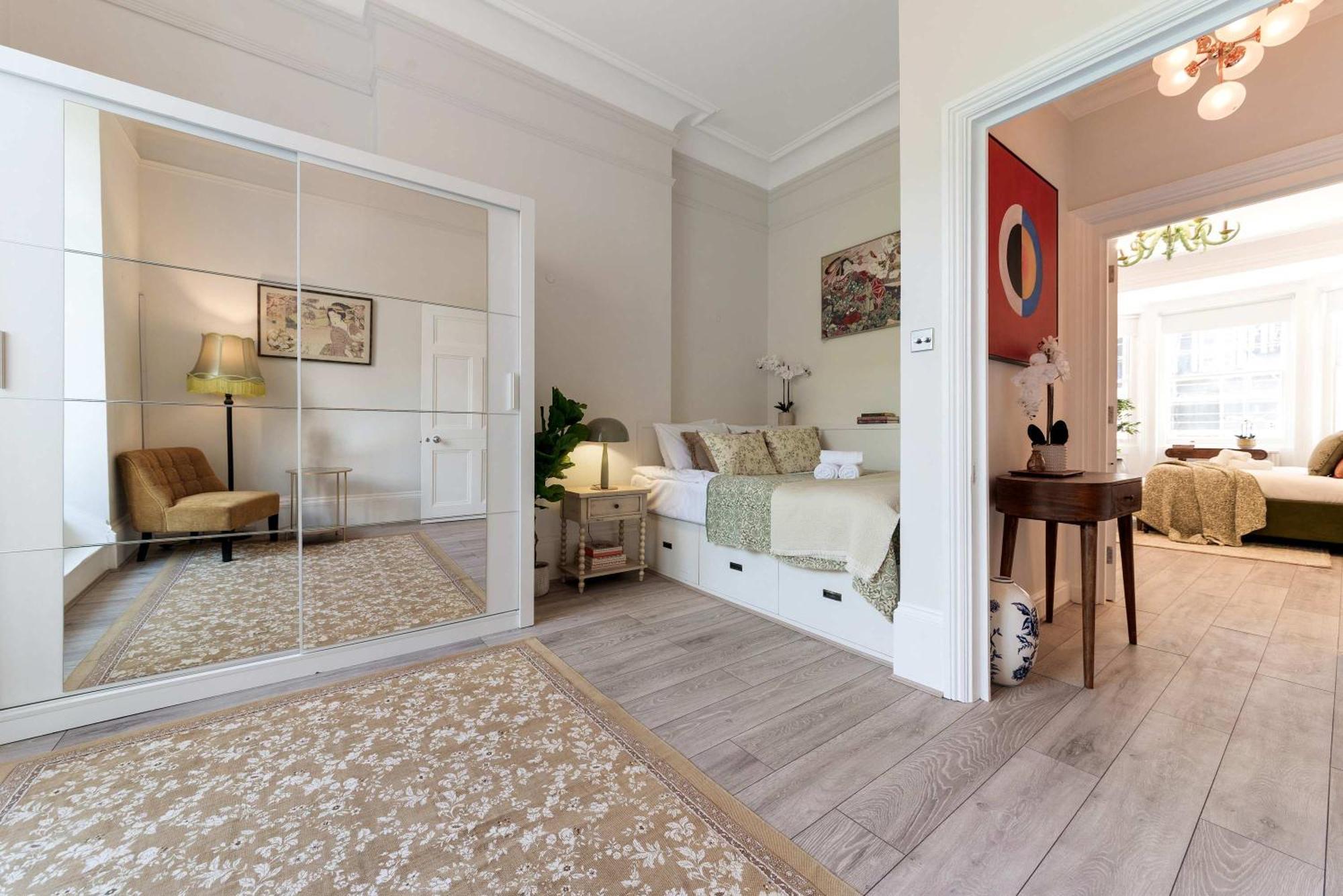 Apartment Madestays Premium South Kensington Serviced London