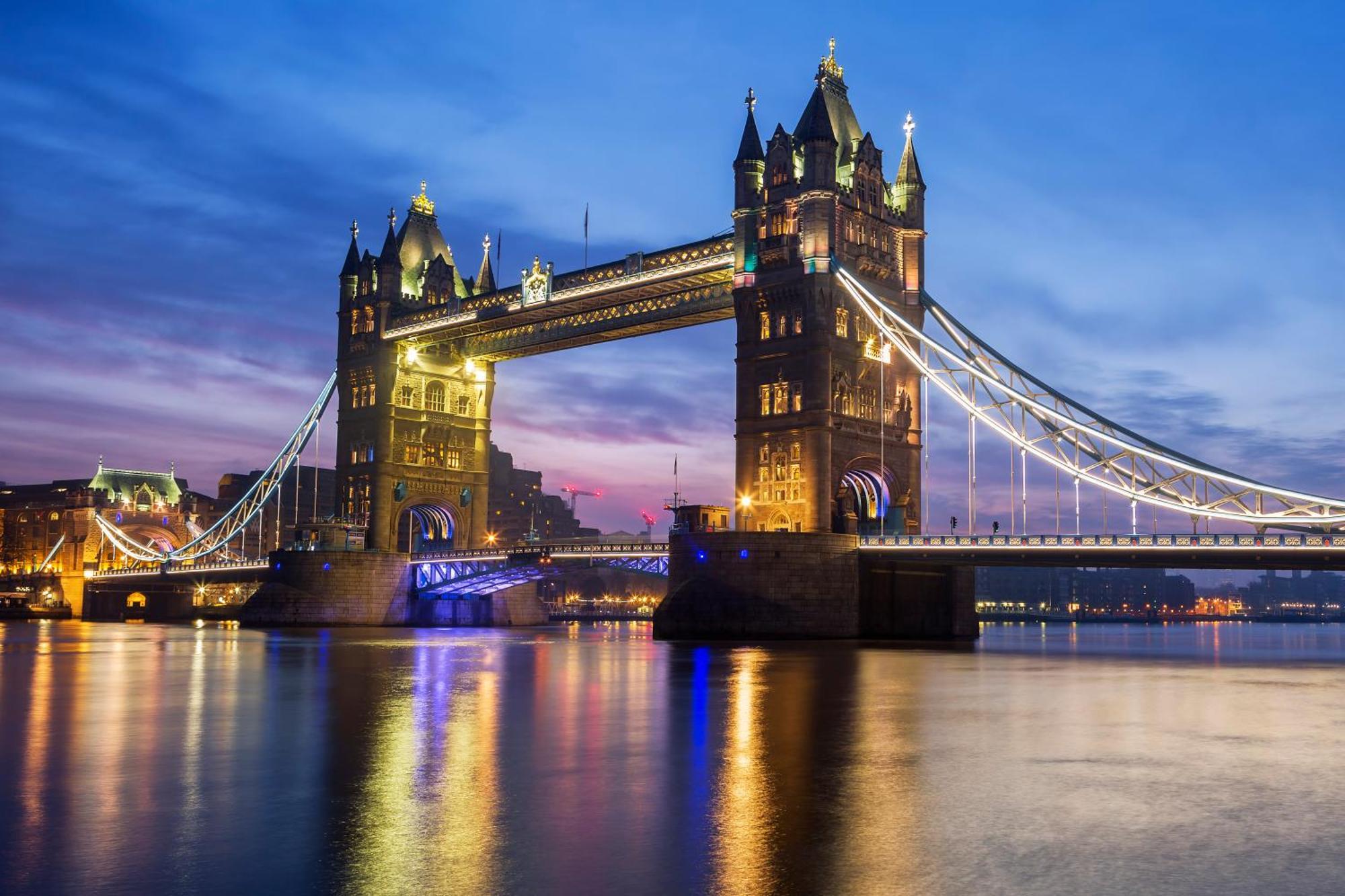 Tower Bridge King Bed En-suite With Parking And Balcony Apartment *