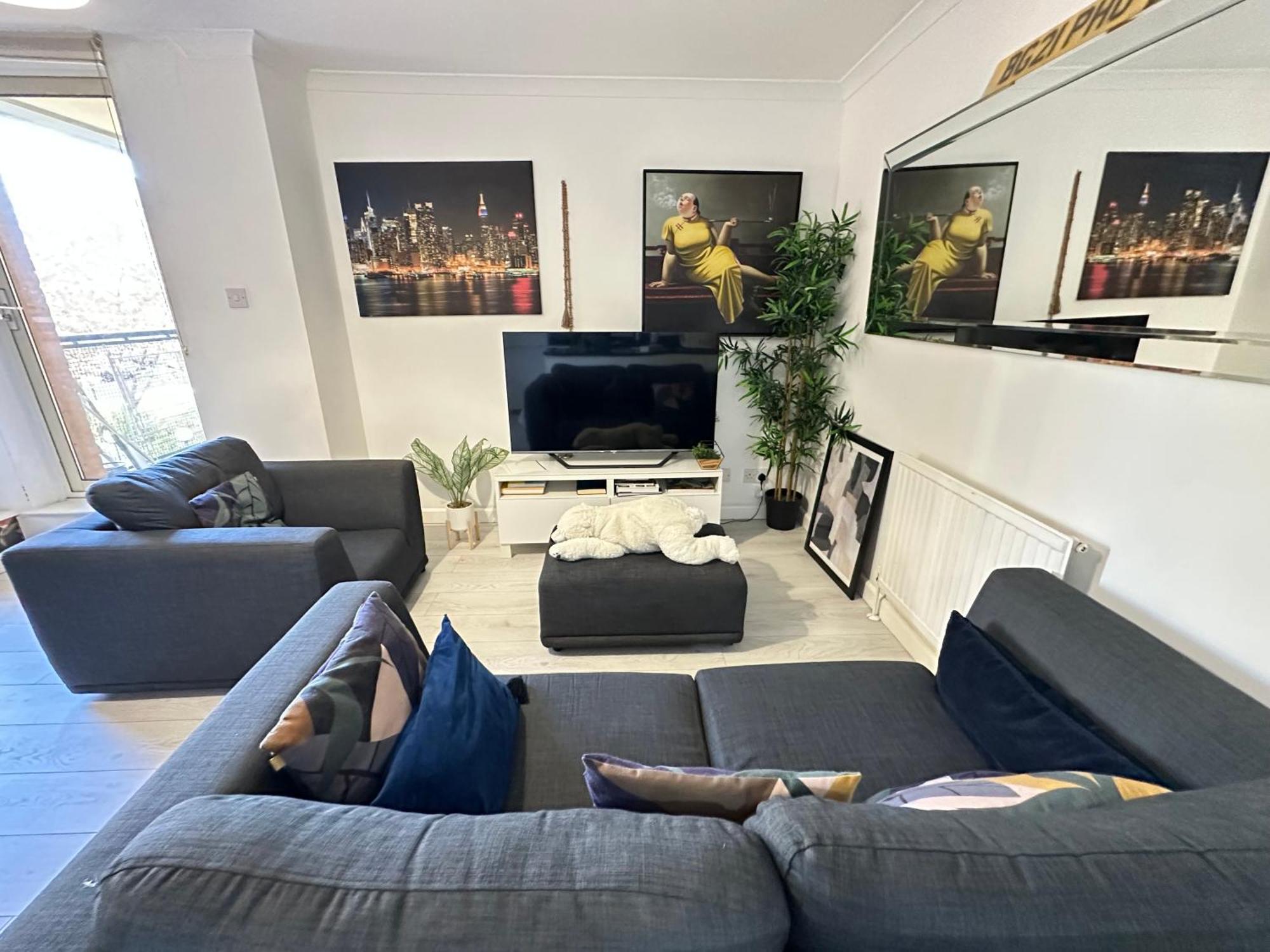Tower Bridge King Bed En-suite With Parking And Balcony