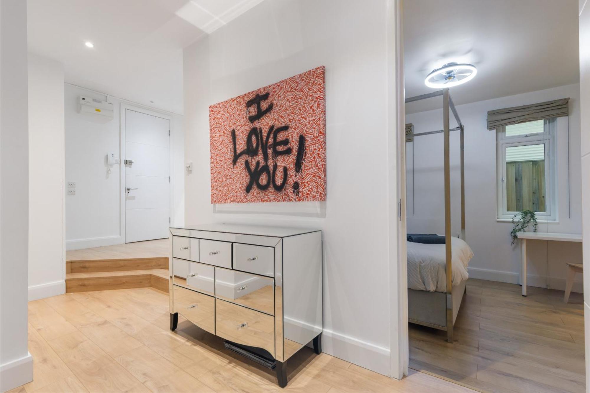 Apartment Stunning 3bd With Garden & Free Parking London