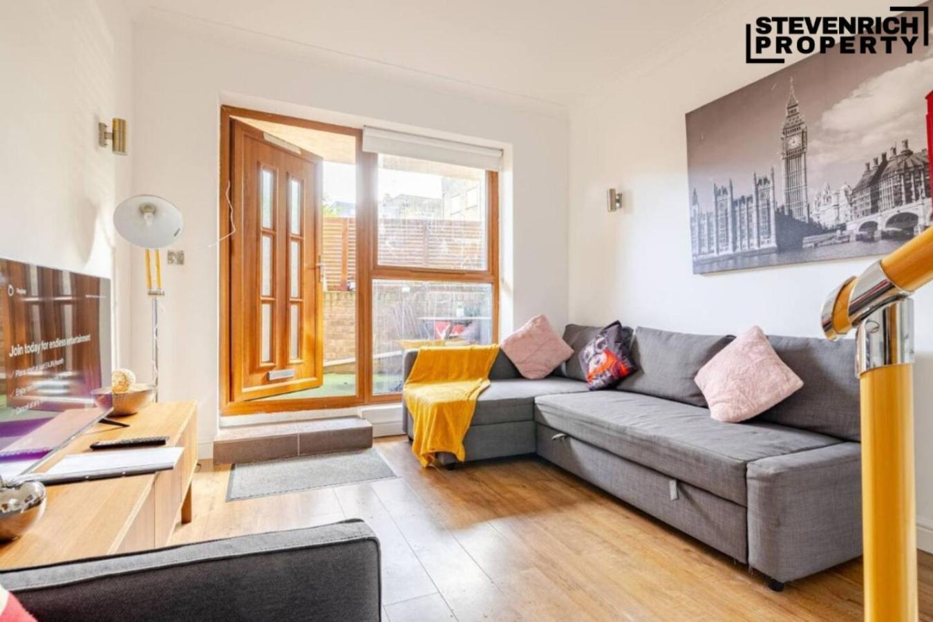 Holiday home Large Town House Long Term