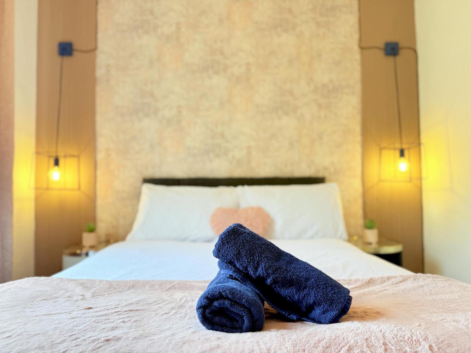 Luxury In Apartment London