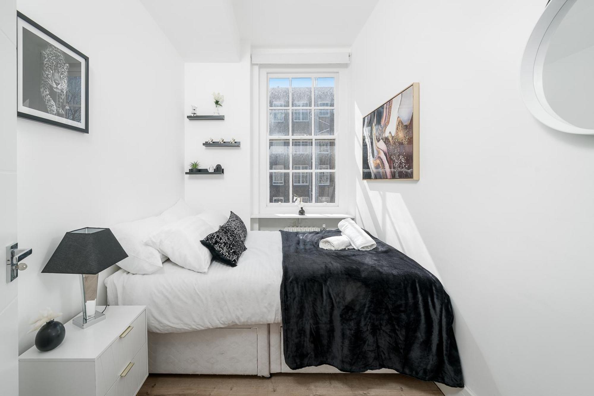 Queensway Dream, Hyde Park * London