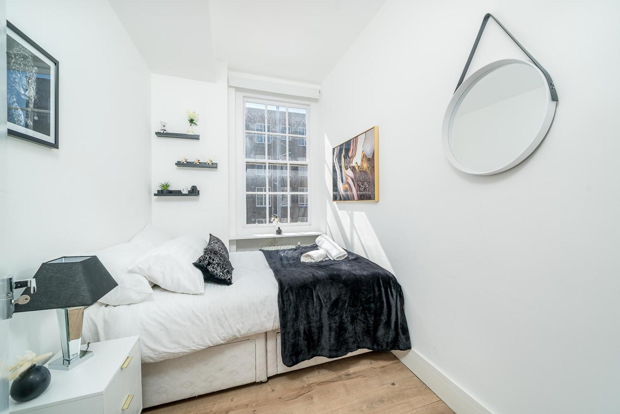 Apartment Queensway Dream, Hyde Park