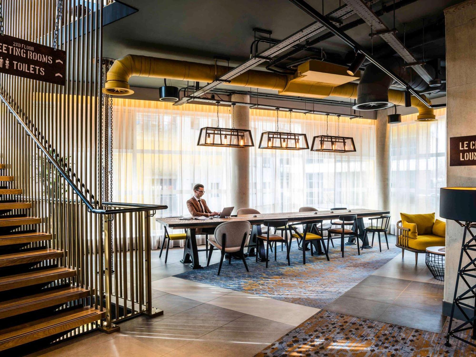 Novotel Canary Wharf Hotell 4*