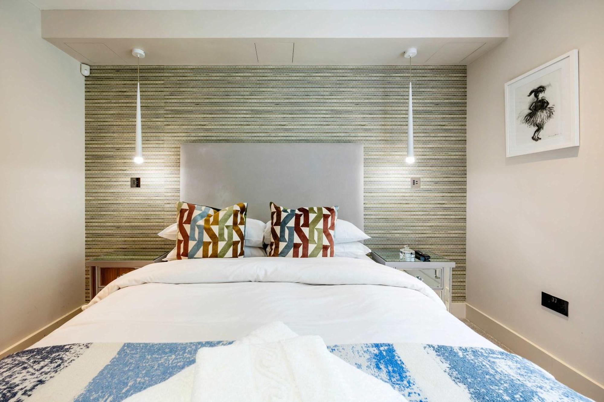 The Bohemian Rhapsody, Hampstead - By Out Of Office Lifestyle Apartamento
