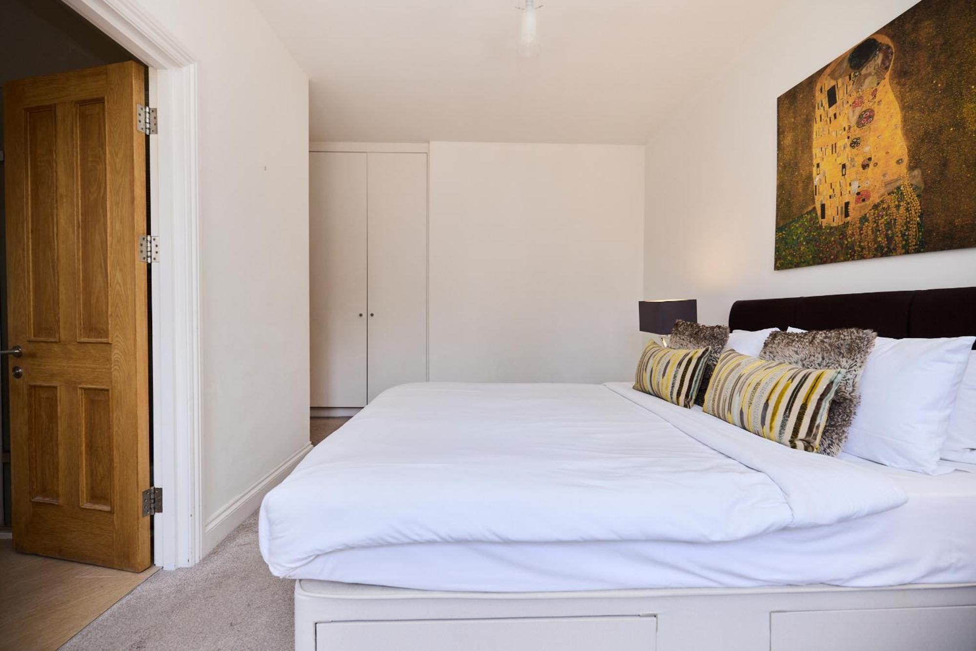 The Porchester Gardens - Modern&bright 4bdr With Garden&parking Apartment London