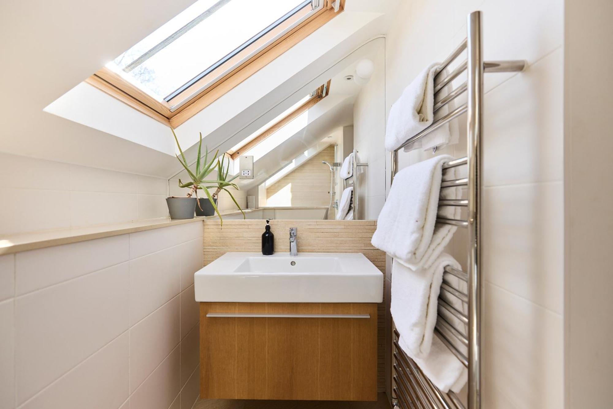 The Porchester Gardens - Modern&bright 4bdr With Garden&parking Apartment