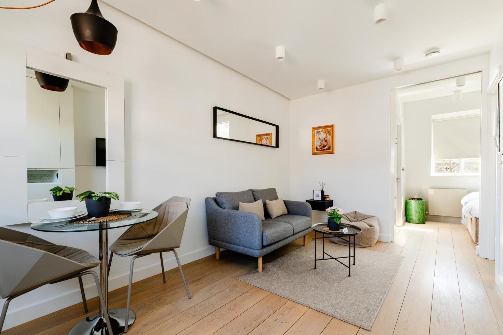 Aparthotel Soho *
