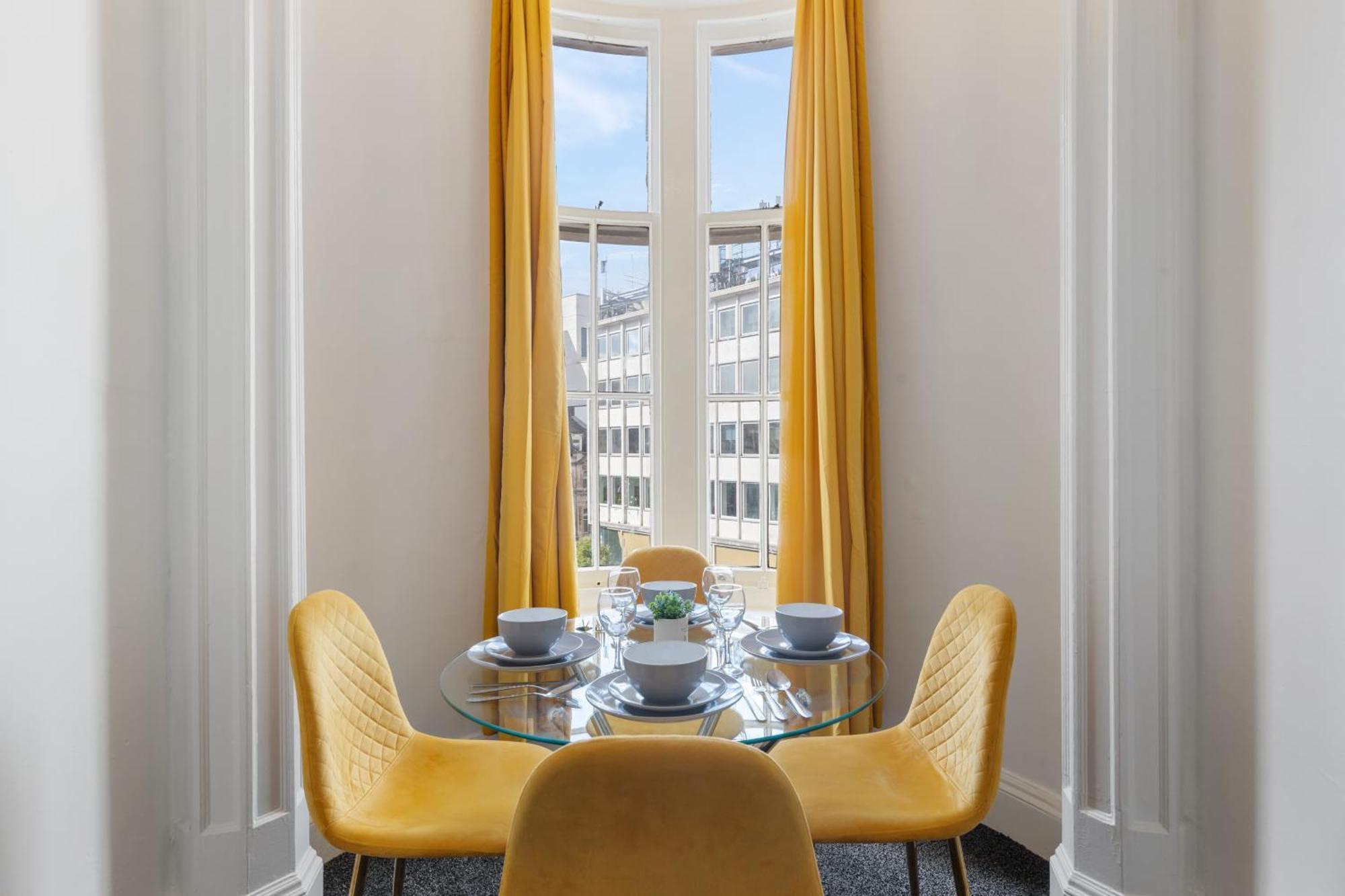 Luxurious On Oxford Street Appartement Londen