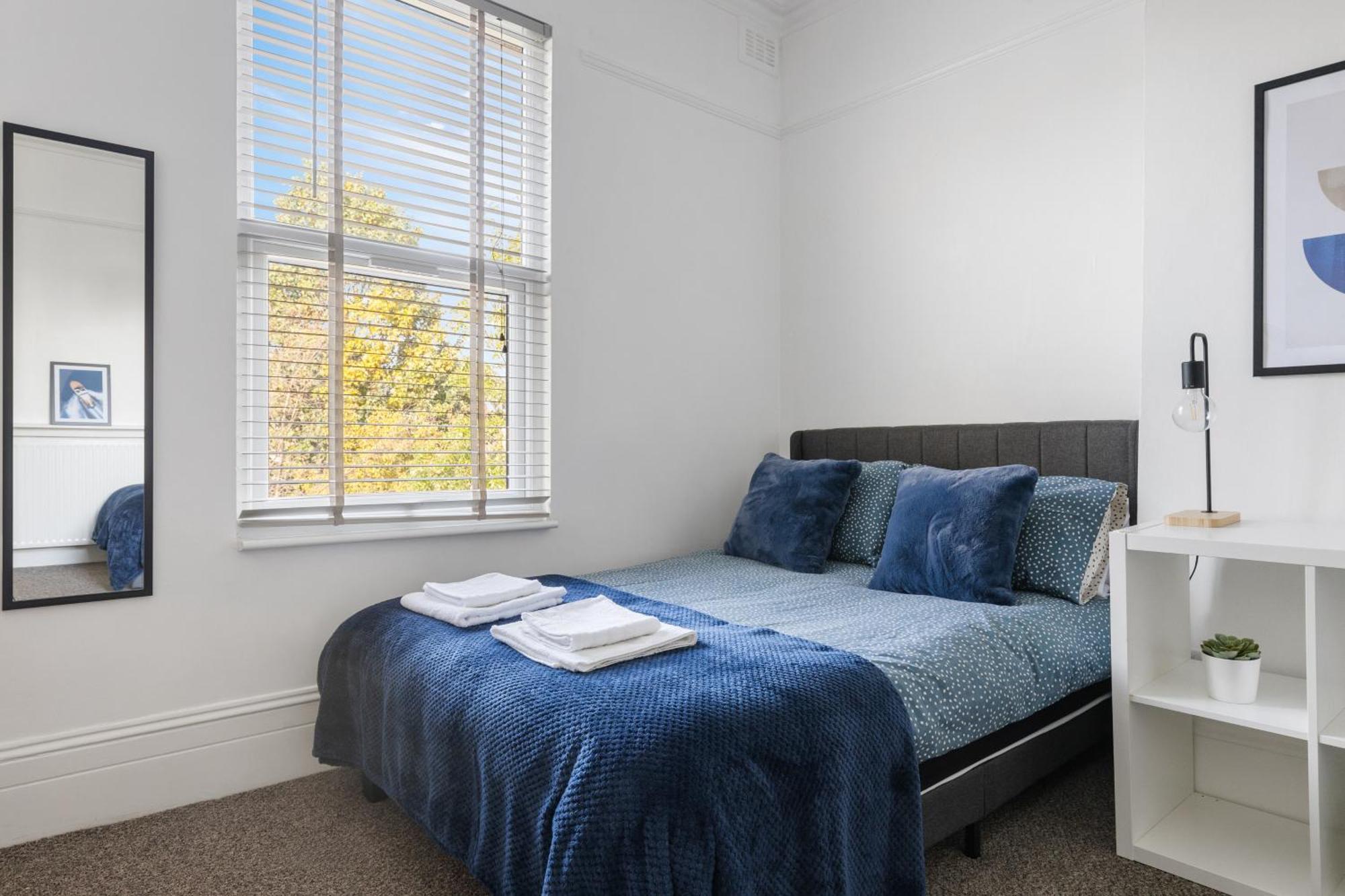 Apartamento The Turnpike - Free Parking *
