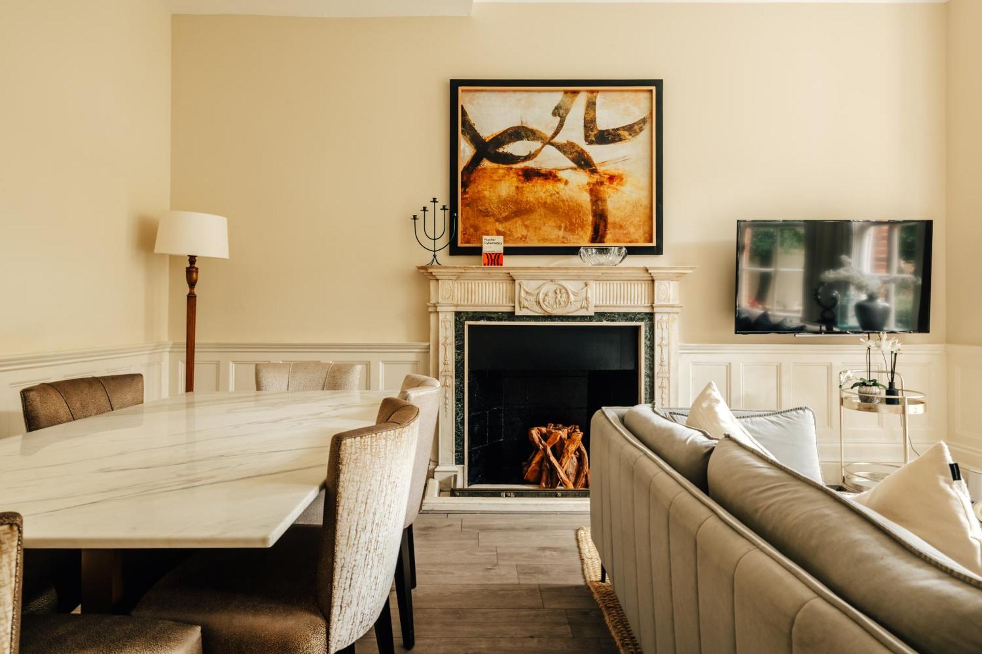 The Egerton - Luxury *