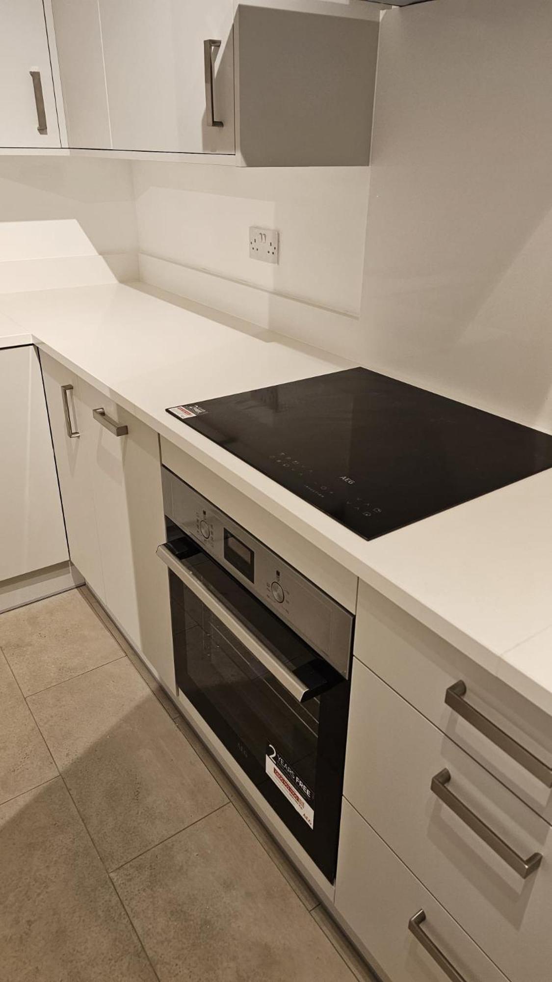 Apartment Modern Flat Near London! *