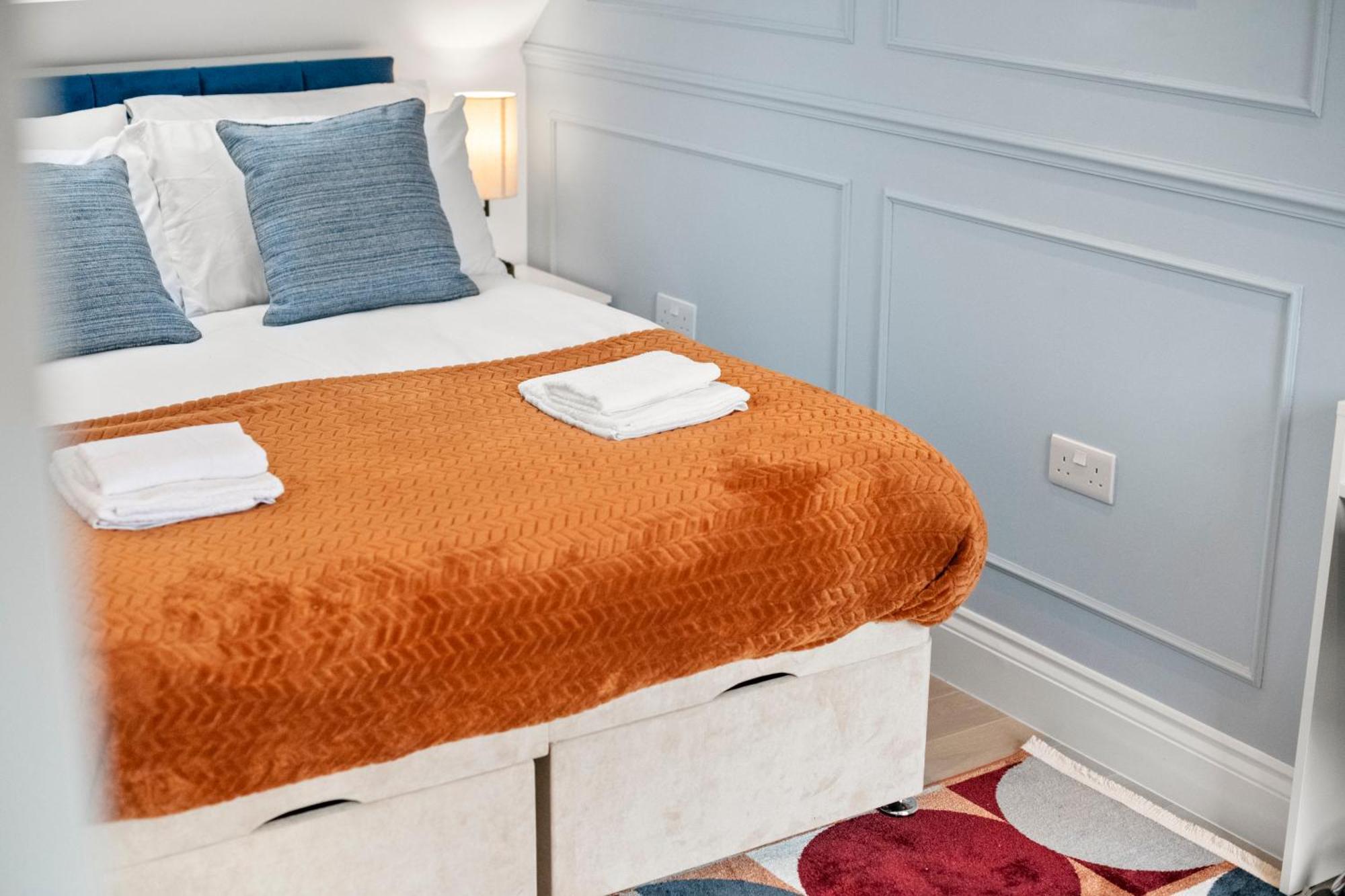 Relax In Style I Business & Leisure I Free Parking