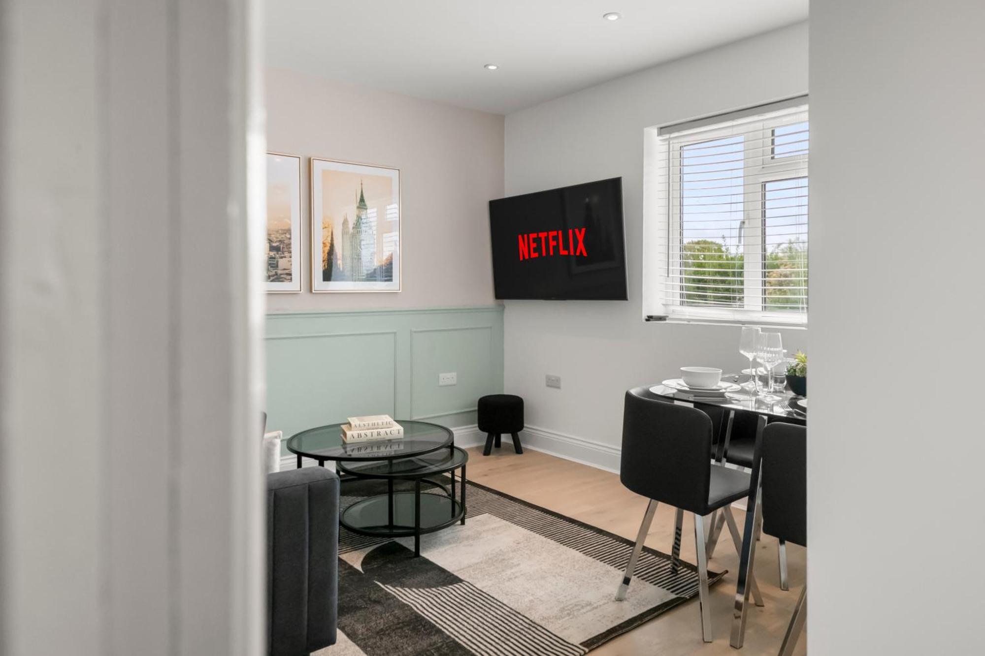 Relax In Style I Business & Leisure I Free Parking * London