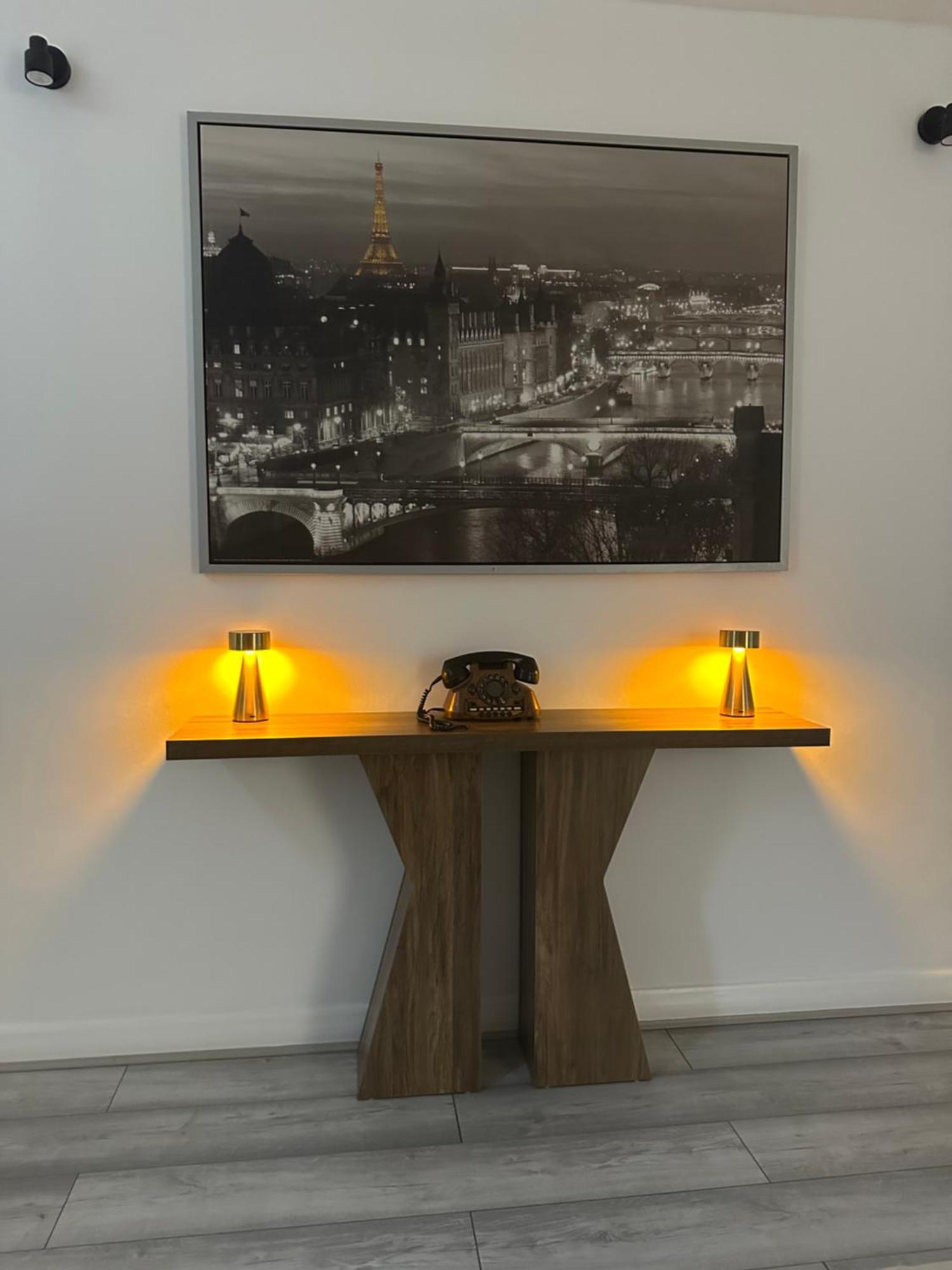 Appartement Entire 2-bedroom Flat Close To Hyde Park, Paddington Station, Bayswater And Queensway Station Londen