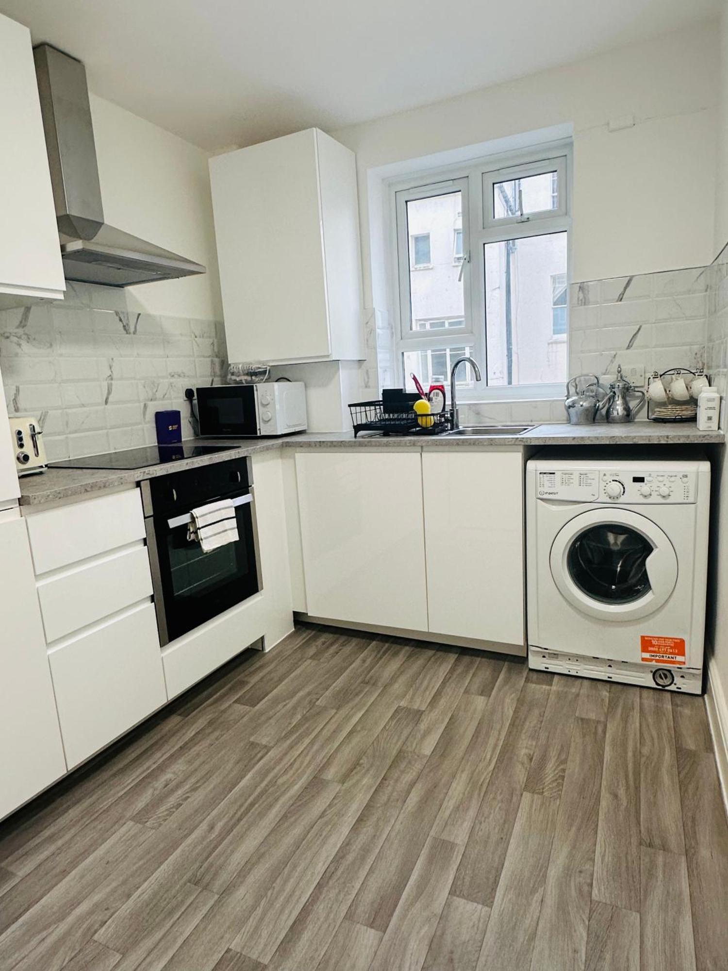 Entire 2-bedroom Flat Close To Hyde Park, Paddington Station, Bayswater And Queensway Station Appartement
