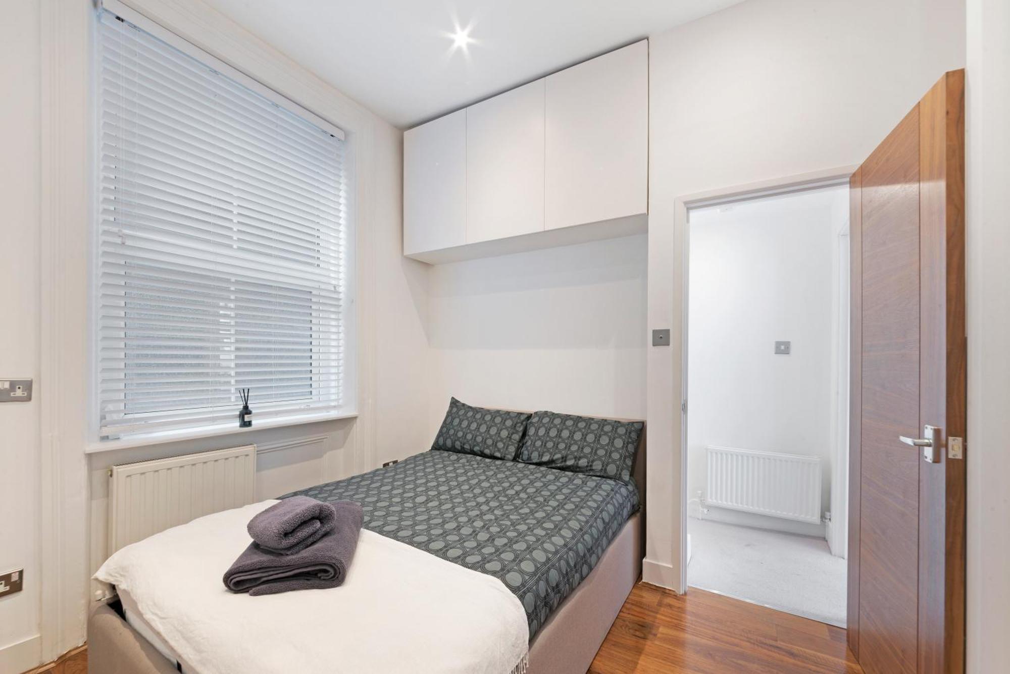 Apartment Huge 1 Bed Sleeps 4 De Lux Soho Fitzrovia