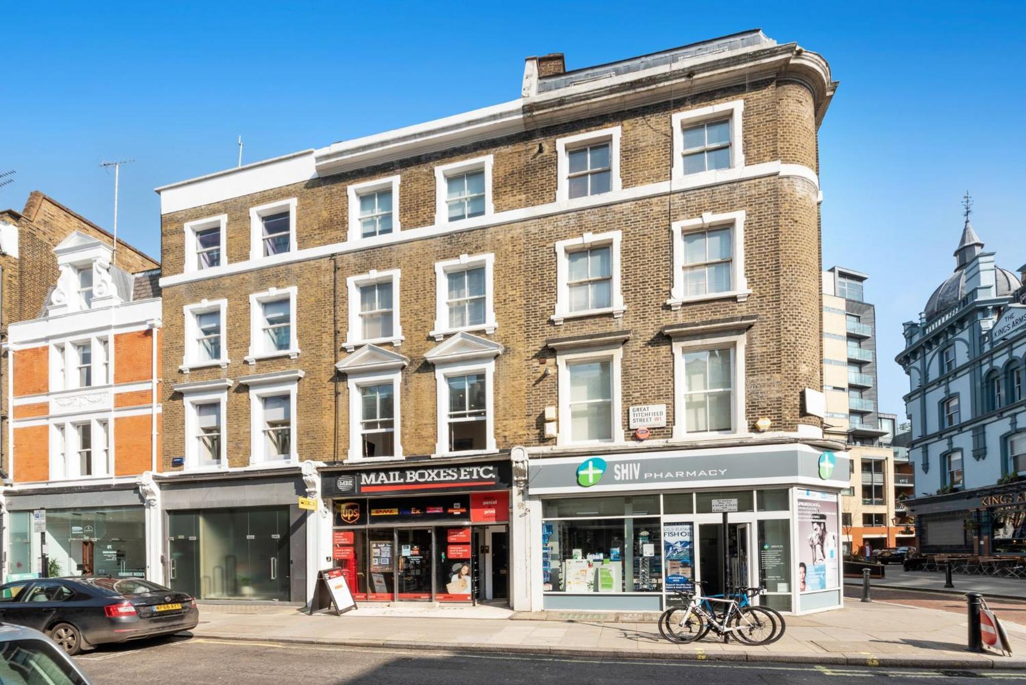 Huge 1 Bed Sleeps 4 De Lux Soho Fitzrovia *