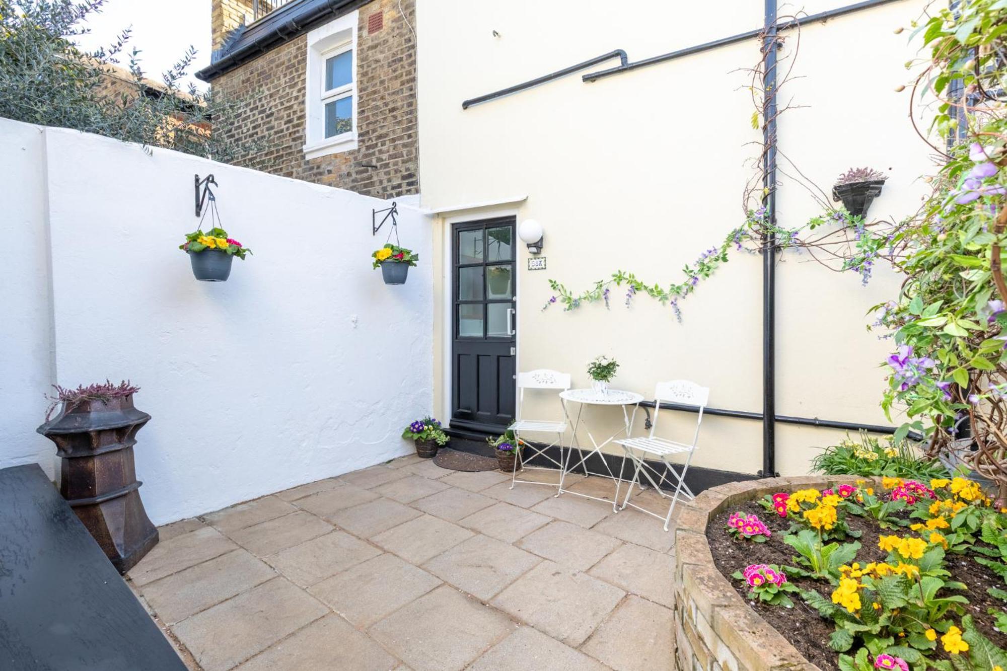 Apartment Idyllic 2bd Retreat By The River Thames Fulham
