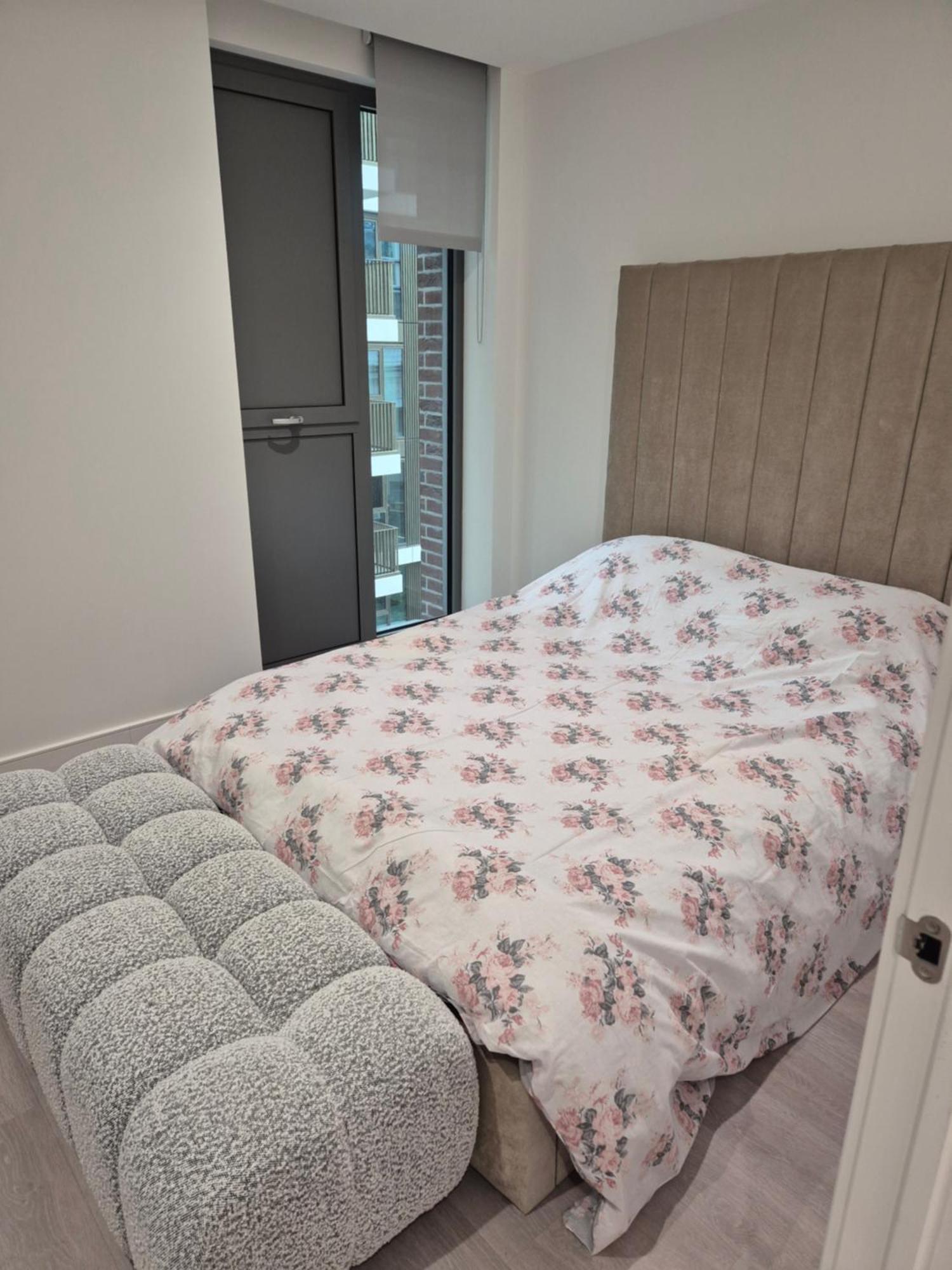 Battersea 2br *
