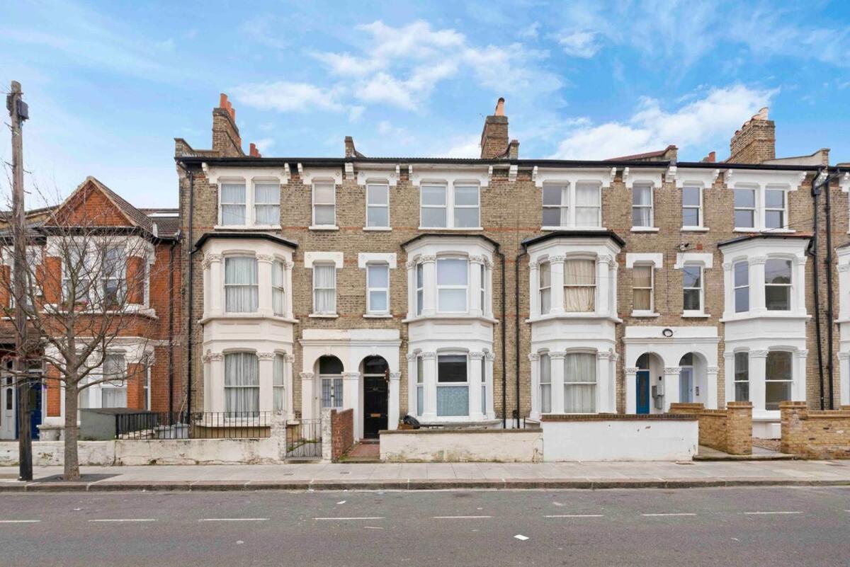 New 1 Bed Westfield Chiswick Hammersmith *