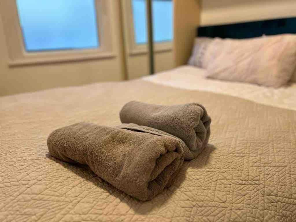 New 1 Bed Westfield Chiswick Hammersmith *