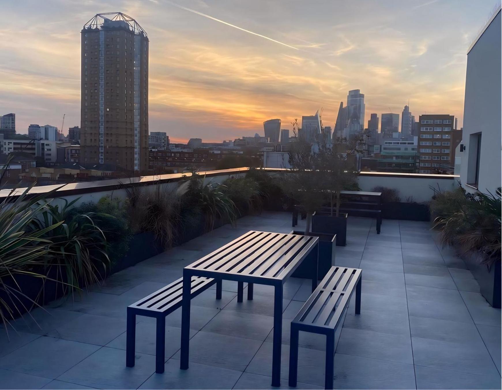 Elegant Flat - Brand New & Fully Equipped London