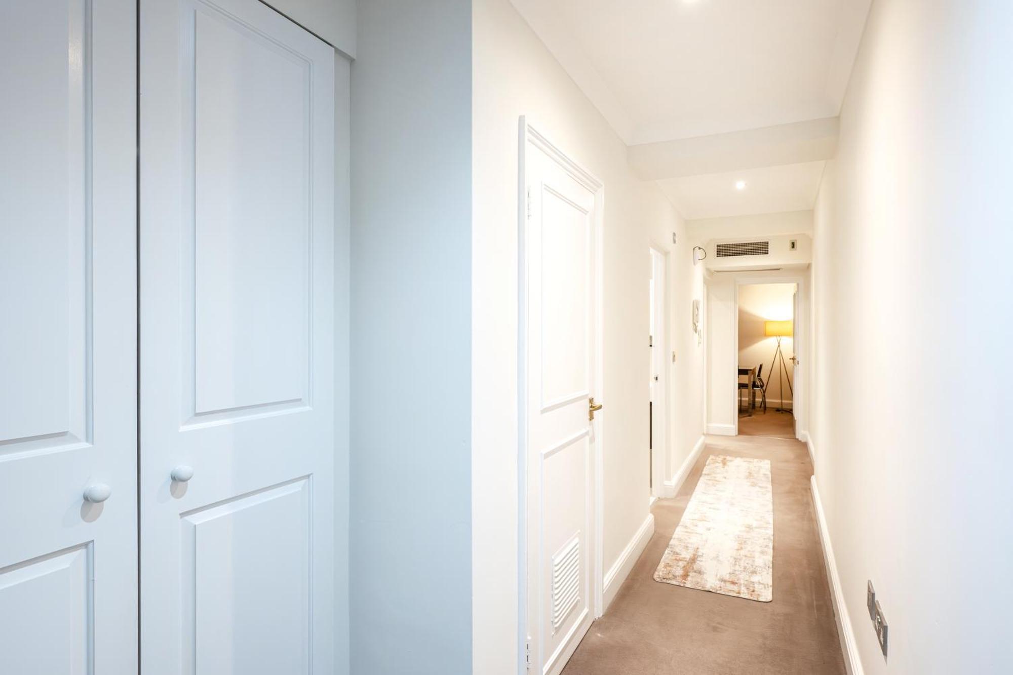 Manson Place 4* London