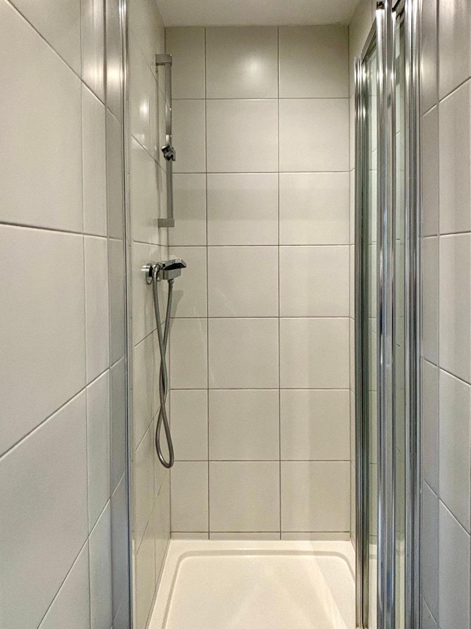 Bright 1 Bedroom * London