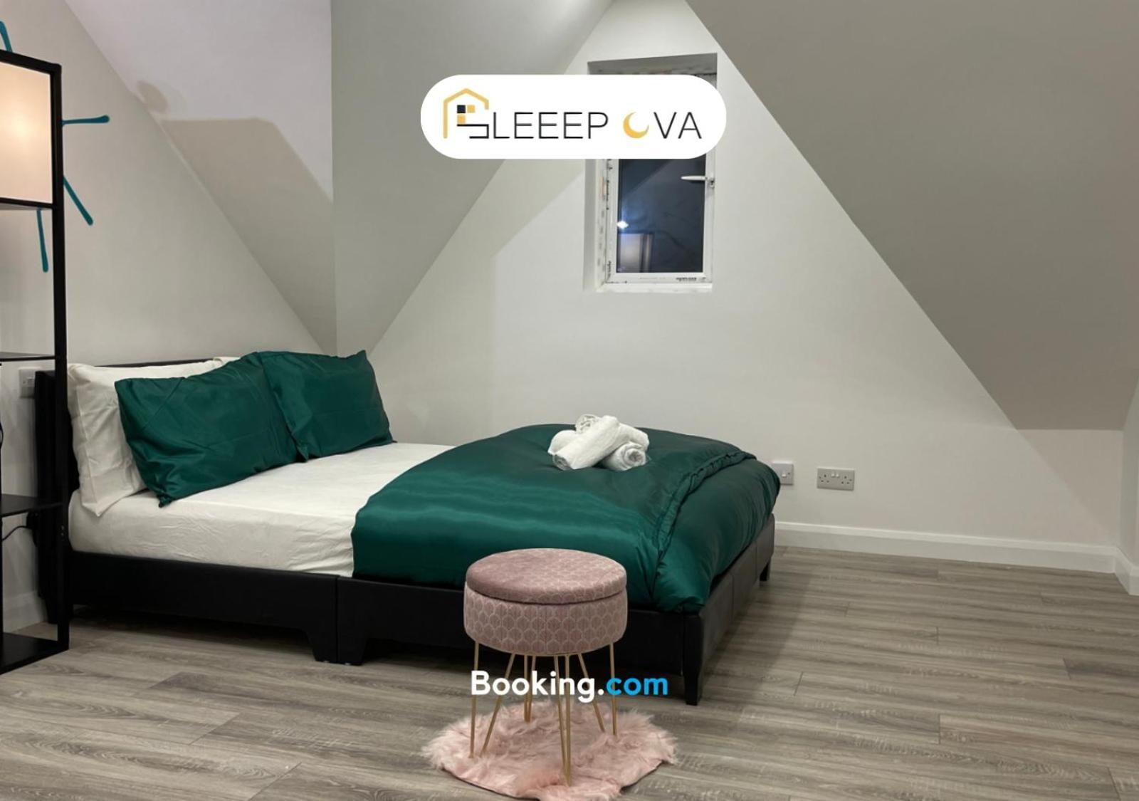 Last-Minute Specials L Premium Deals L Luxury & Modern 1 Bedroom Apartment 5Plus Guests Couples Families Business Sleepova Short Lets & Serviced Accommodation * London