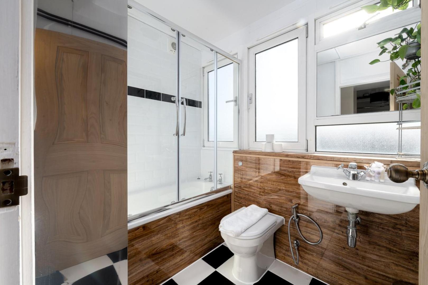 Guestready - Stylish Skyline Views, Apartment London