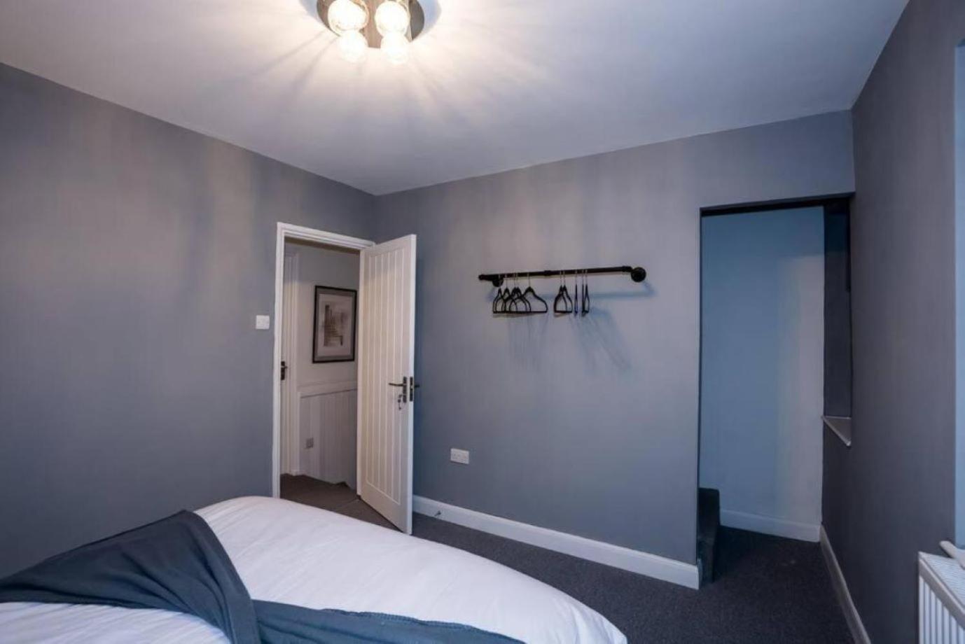 3 Bed Modern House Tottenham Apartment London