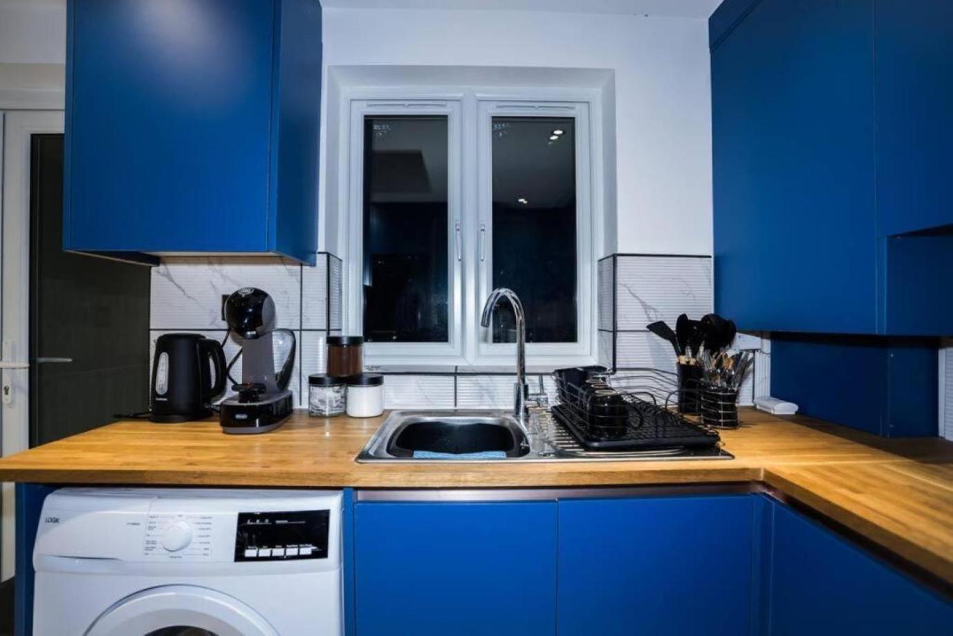 3 Bed Modern House Tottenham Apartment London