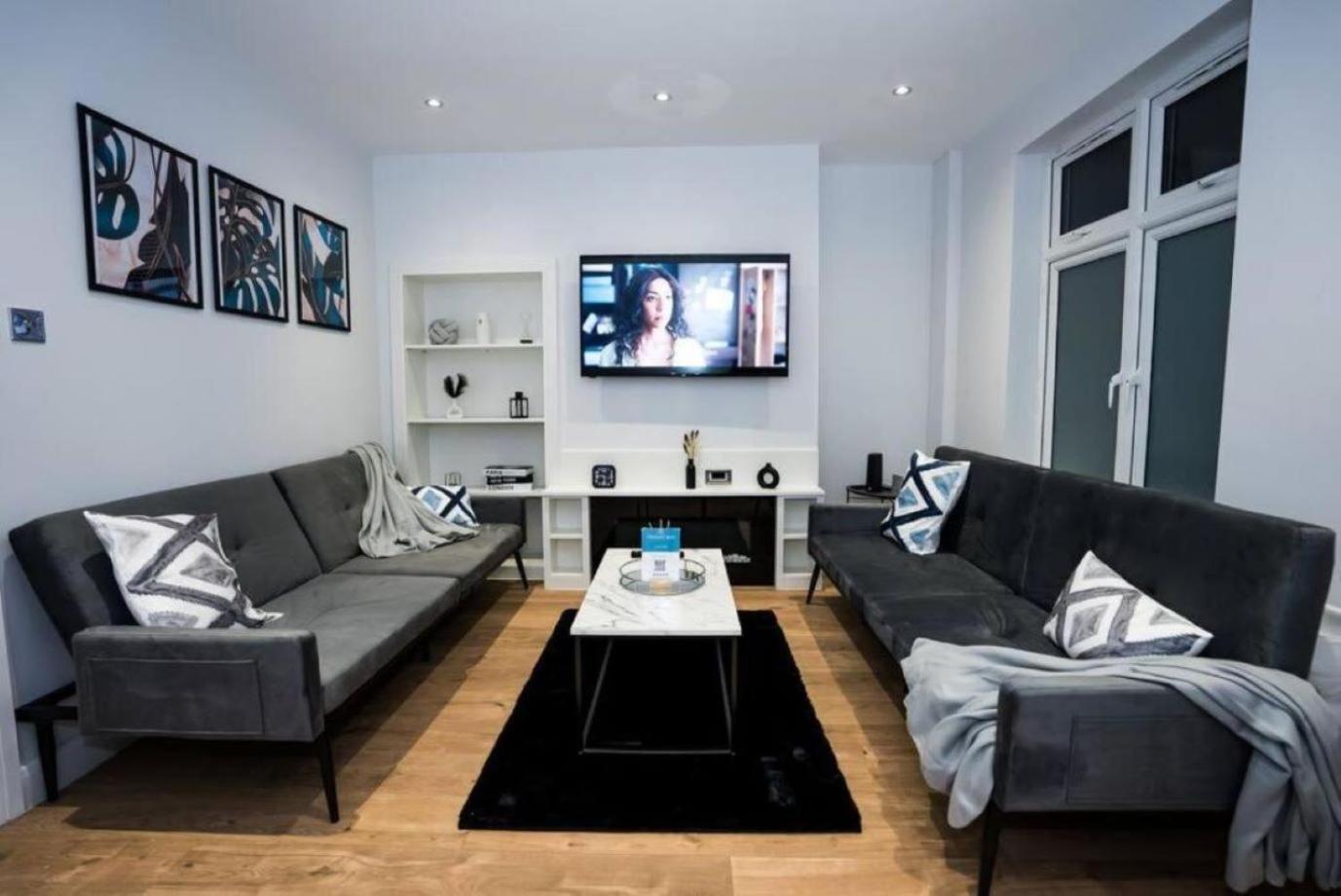 3 Bed Modern House Tottenham *