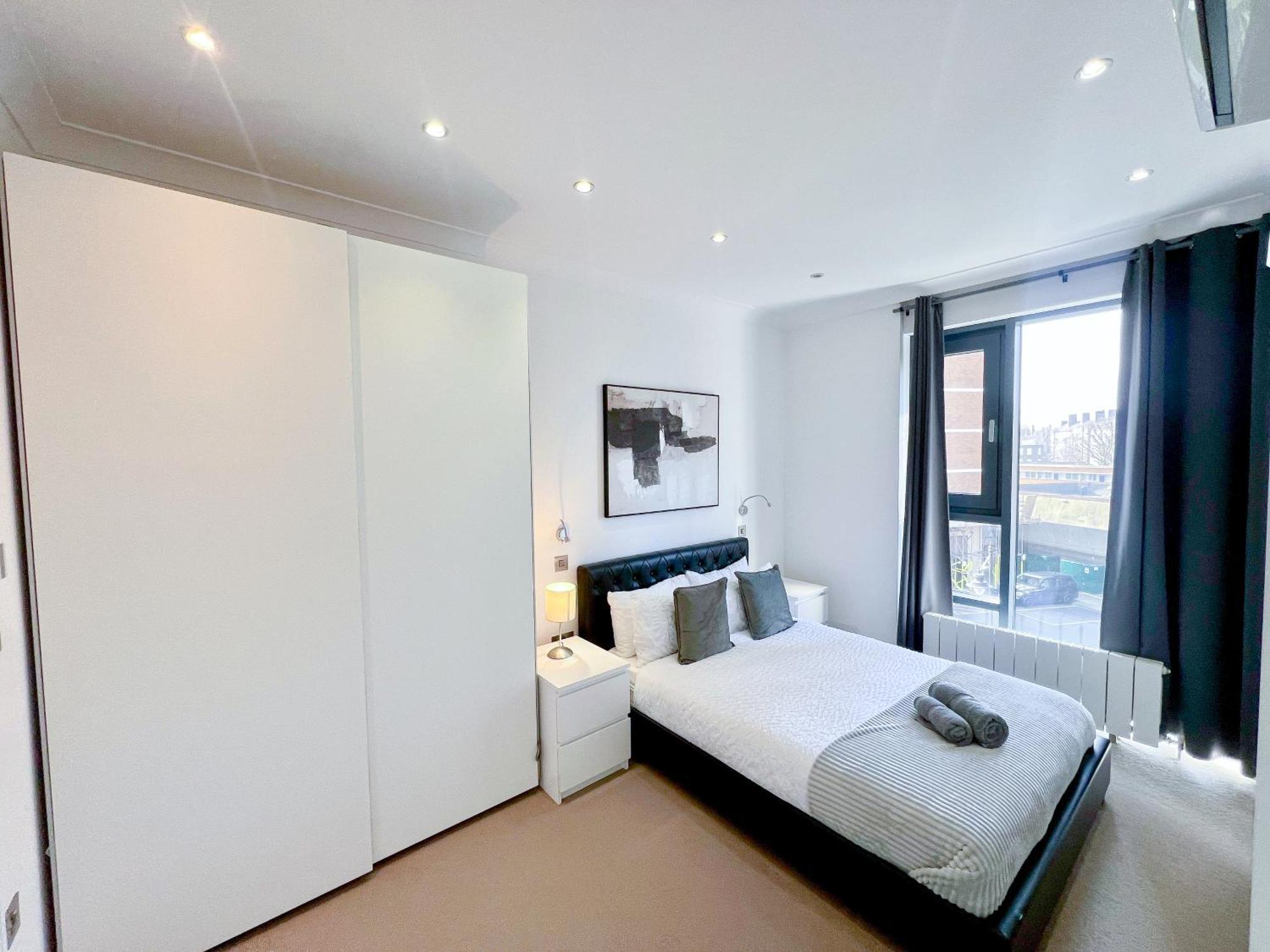 Sleek 3-bedroom Flat With Lift & Wi-fi In Southwark, Borough Near The Shard Apartment