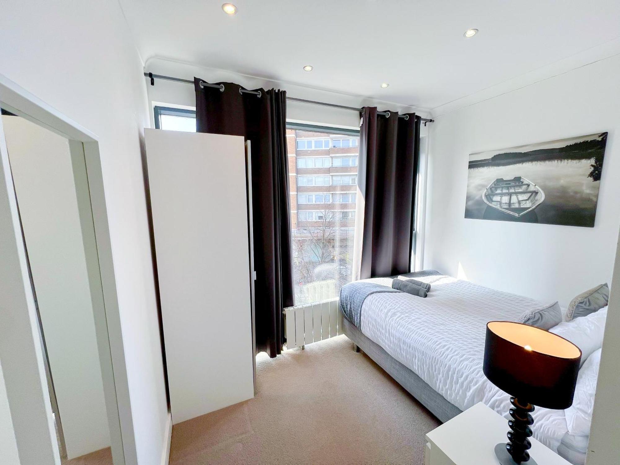 Sleek 3-bedroom Flat With Lift & Wi-fi In Southwark, Borough Near The Shard Apartment