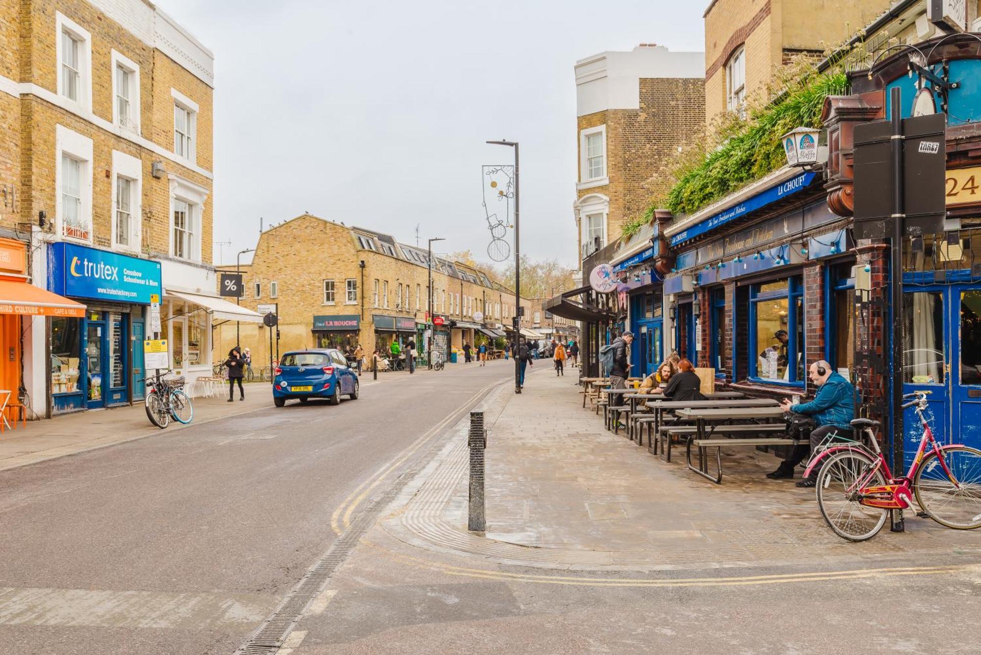 Apartment Spacious 3-bed Near Shoreditch With Parking London