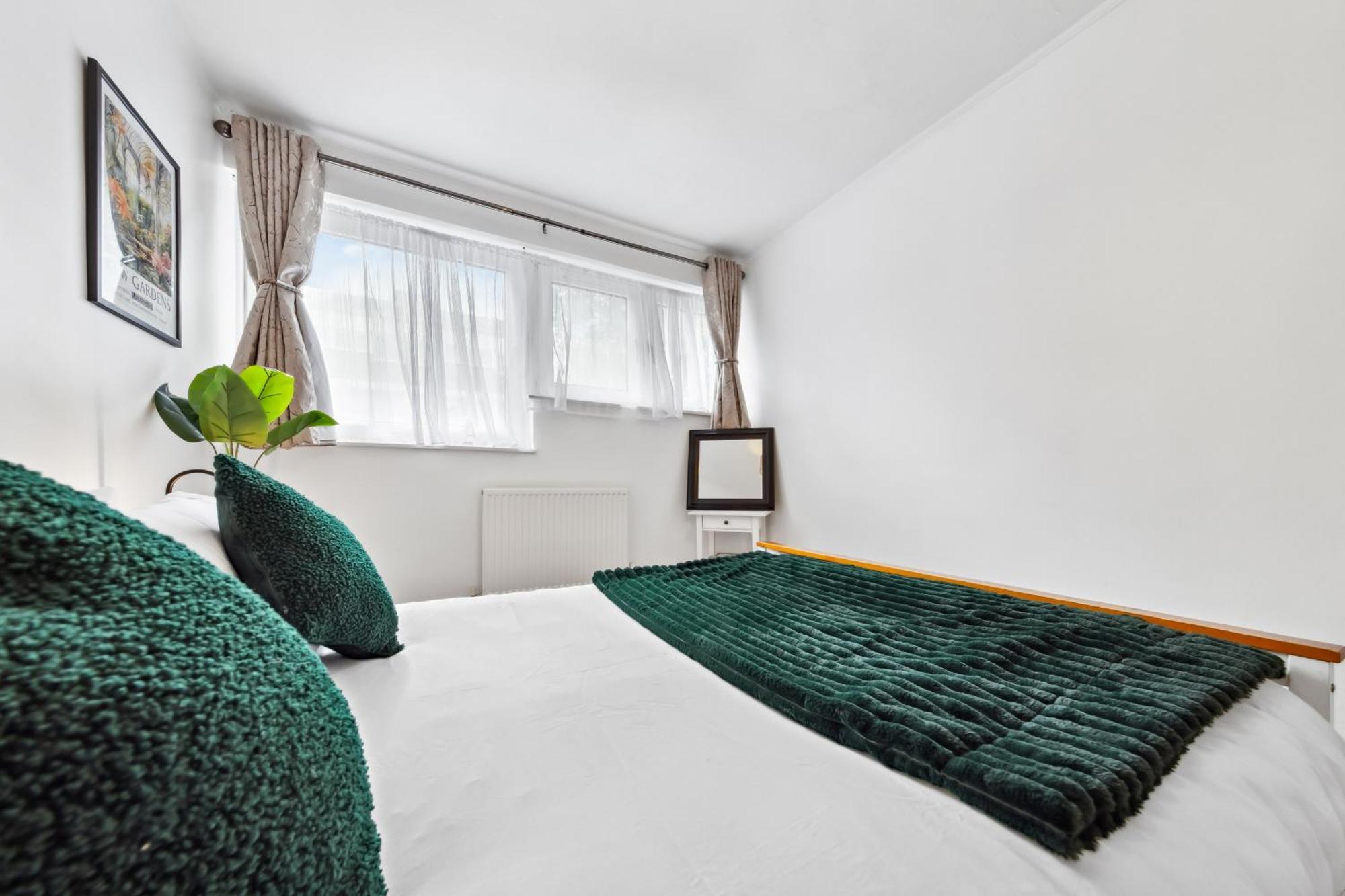 Spacious 3-bed Near Shoreditch With Parking Apartment *