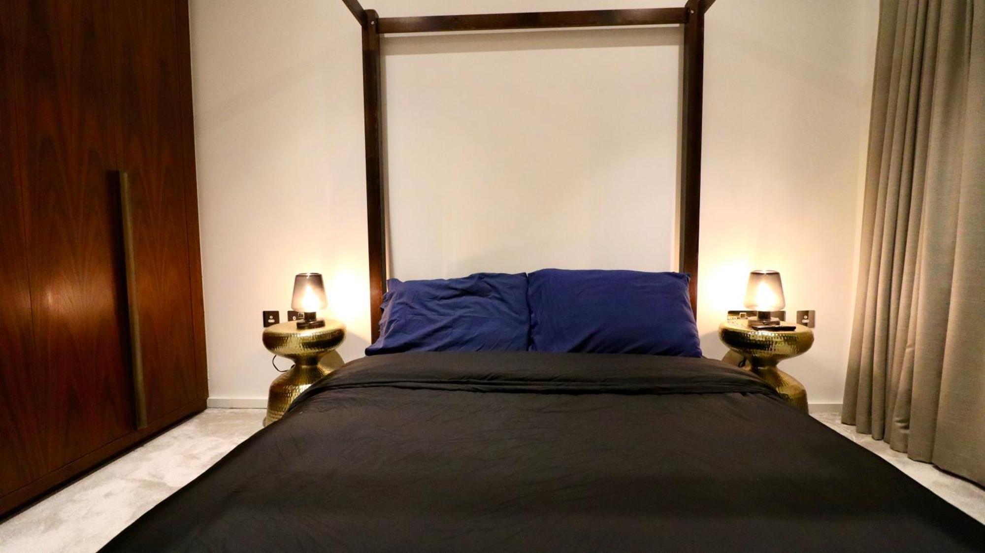 2 Bedroom Embassy Gardens By Al Faisal Apartment London