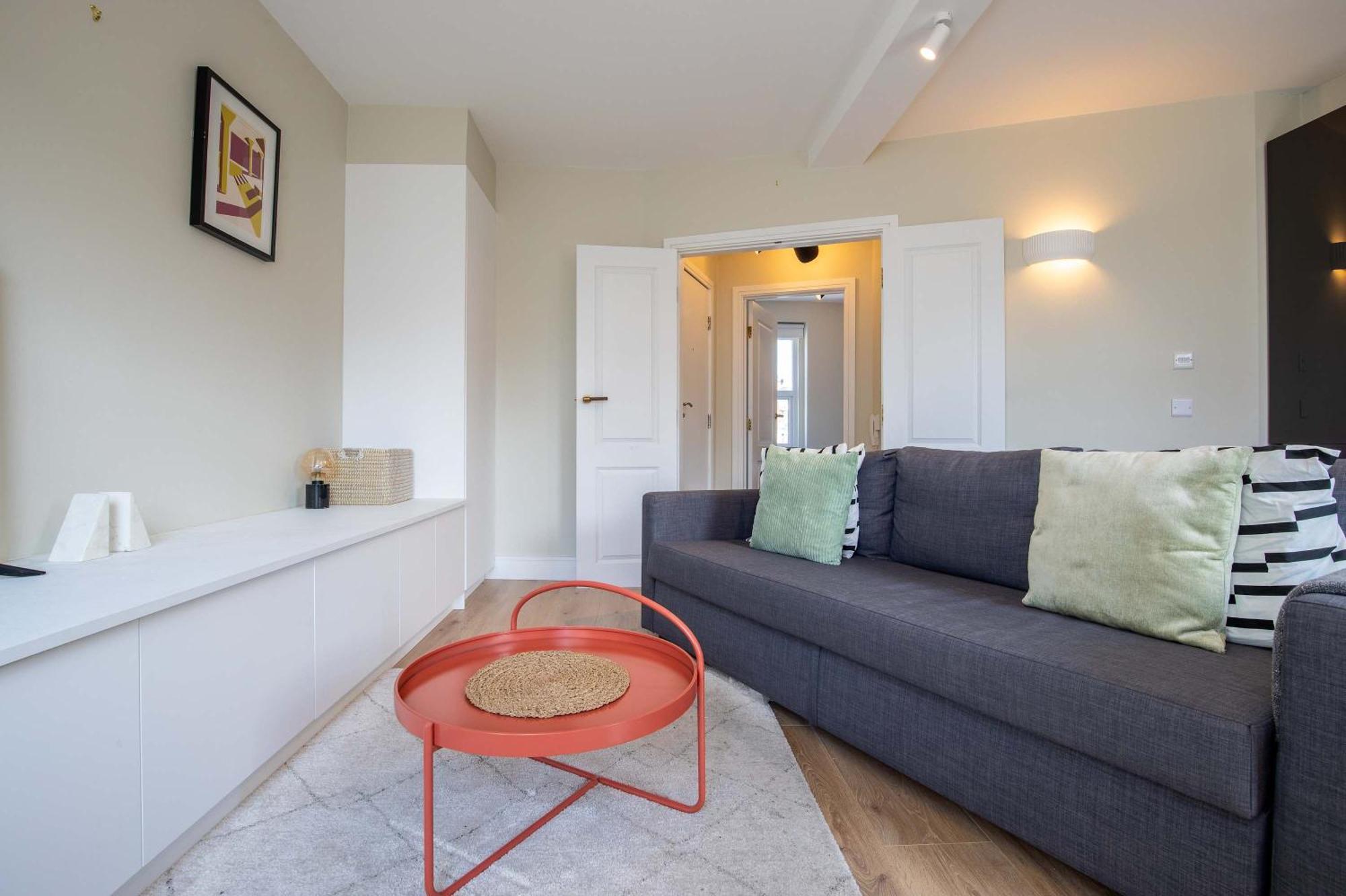Londwell Residences Camden High Street Quarter * London