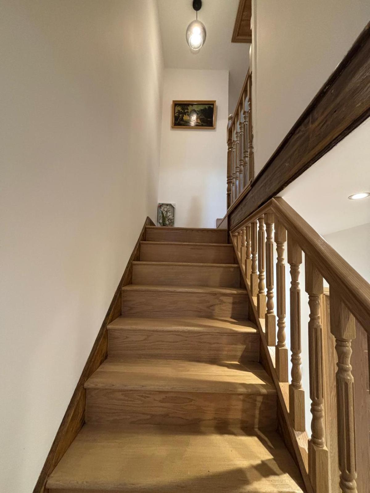 Charming 3bd In West *