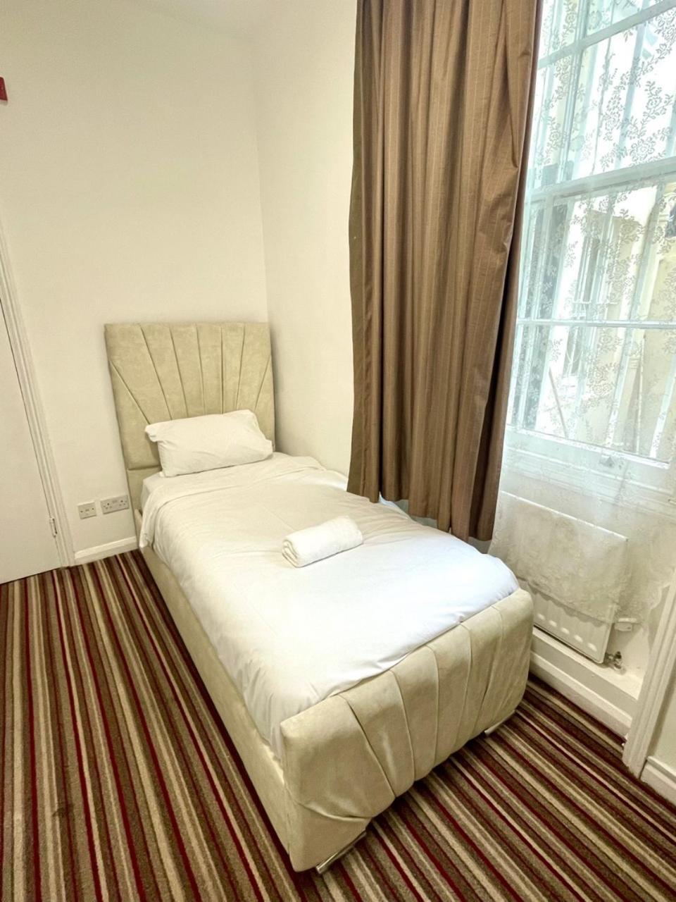 Hotel The Chapter Hotels- Princes Square London