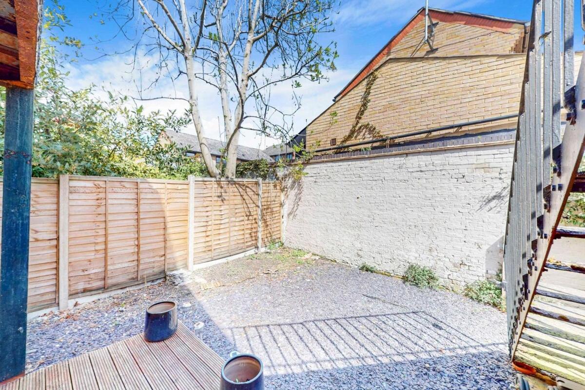 Apartment Quaint 2 Bedroom Flat -10 Min To Tower Bridge