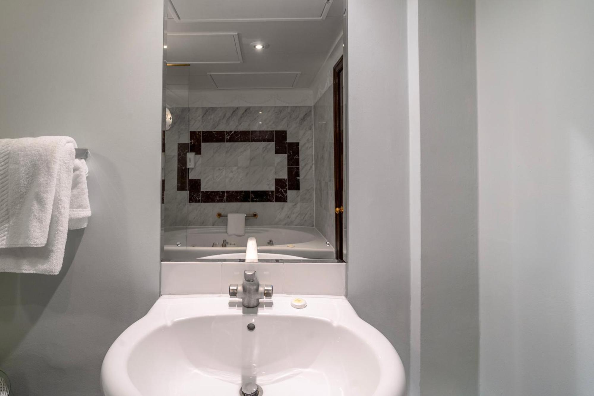 Britannia International Canary Wharf 4* Londen