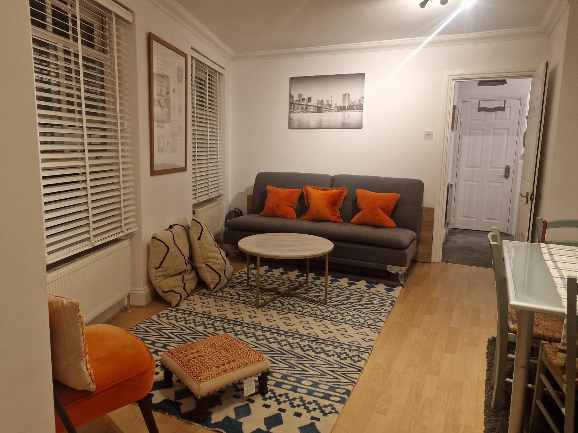 Apartment Brondesbury Arms London