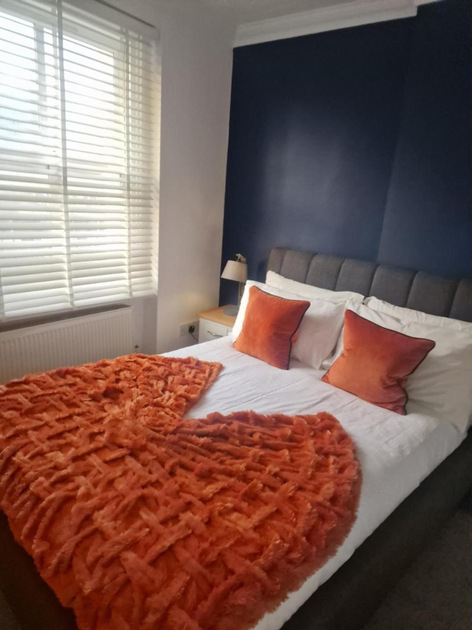 Brondesbury Arms Apartment *